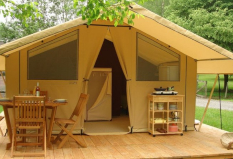 Outdoor : Ecolodge, available to rent at Les Peupliers campsite in Colombiers, on the banks of the Canal du Midi